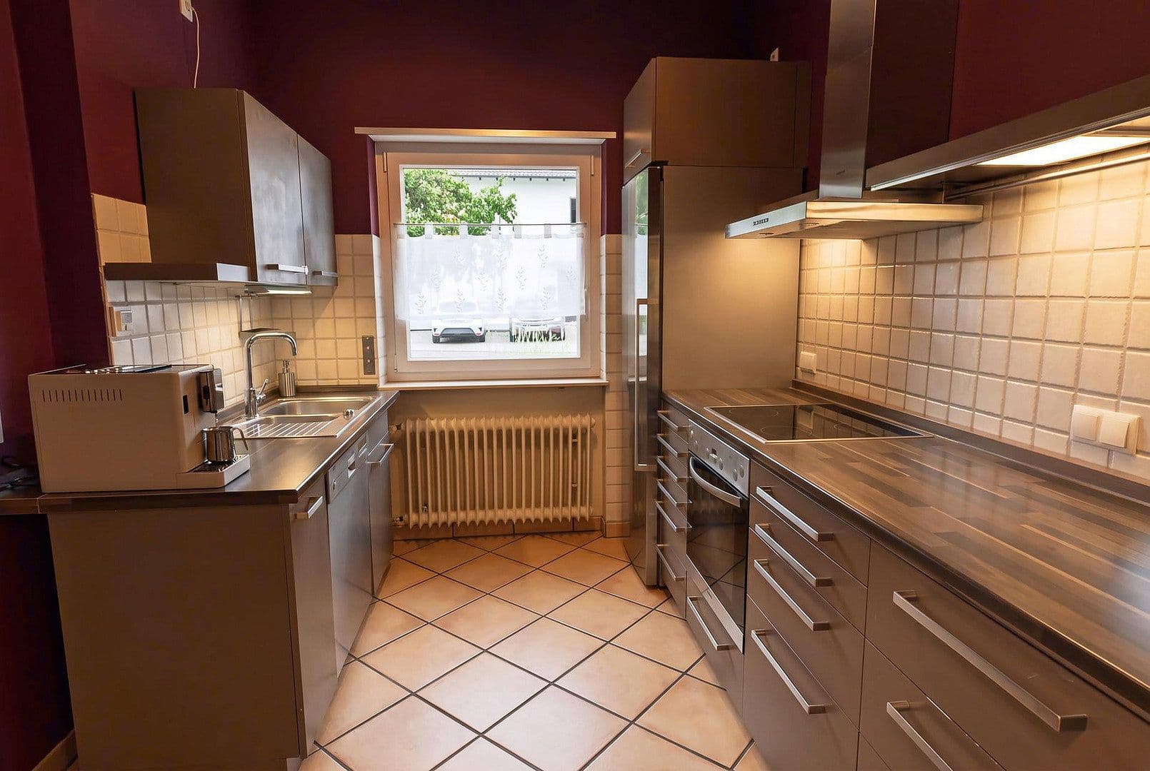 Prodej domu 153 m², pozemek 341 m², Joh.-Seb.-Bach-Straße 10a, Plankstadt, Bádensko-Württembersko Prodej domu 153 m², pozemek 341 m², Joh.-Seb.-Bach-Straße 10a, Plankstadt, Bádensko-Württembersko