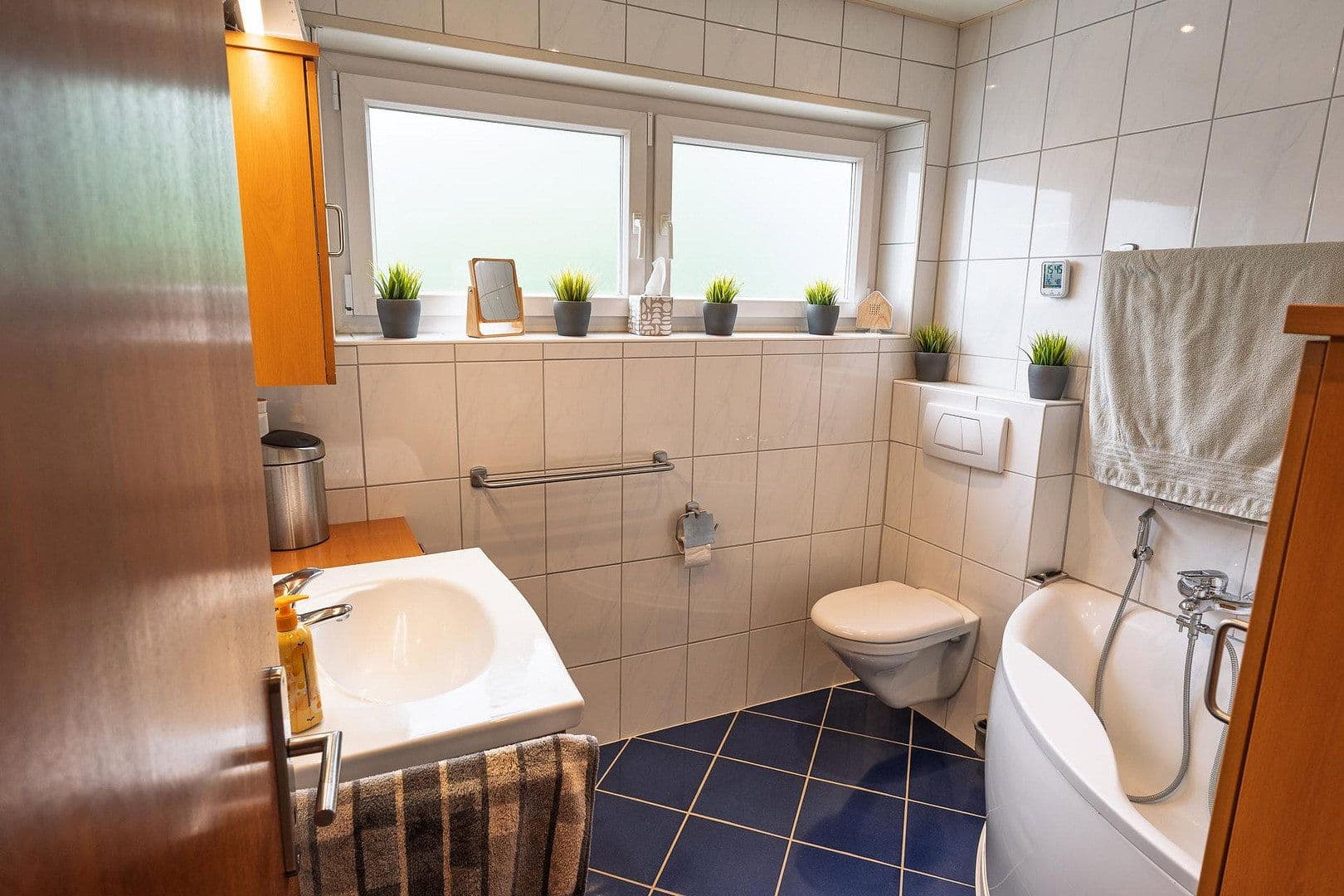 Prodej domu 153 m², pozemek 341 m², Joh.-Seb.-Bach-Straße 10a, Plankstadt, Bádensko-Württembersko Prodej domu 153 m², pozemek 341 m², Joh.-Seb.-Bach-Straße 10a, Plankstadt, Bádensko-Württembersko