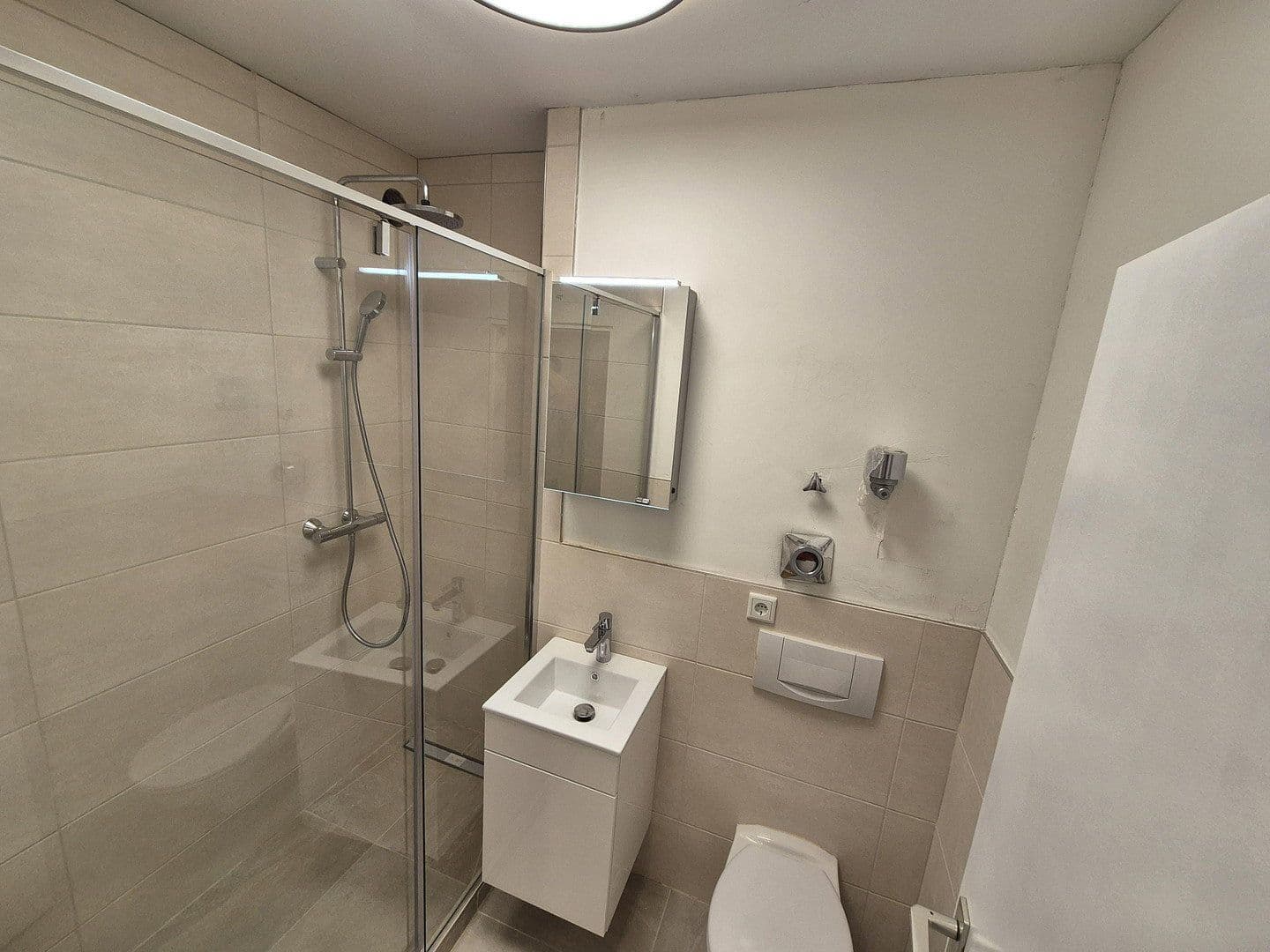 Pronájem bytu 1+kk 50 m², Düsseldorferstr. 19, Nürnberg, Bavorsko Pronájem bytu 1+kk 50 m², Düsseldorferstr. 19, Nürnberg, Bavorsko