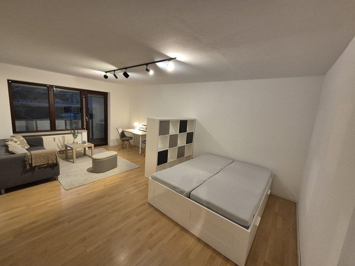 Pronájem bytu 1+kk 50 m², Düsseldorferstr. 19, Nürnberg, Bavorsko Pronájem bytu 1+kk 50 m², Düsseldorferstr. 19, Nürnberg, Bavorsko