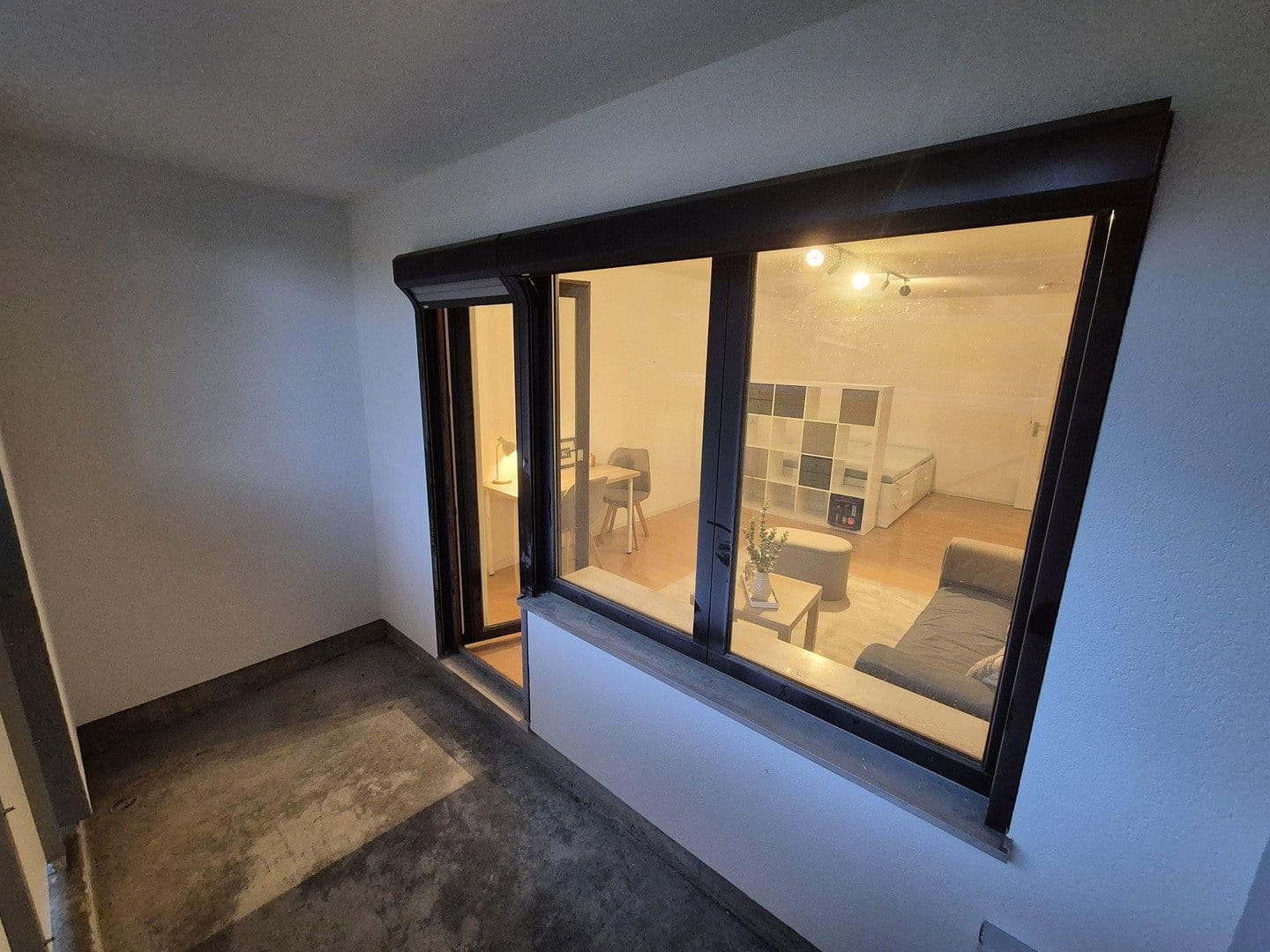 Pronájem bytu 1+kk 50 m², Düsseldorferstr. 19, Nürnberg, Bavorsko Pronájem bytu 1+kk 50 m², Düsseldorferstr. 19, Nürnberg, Bavorsko