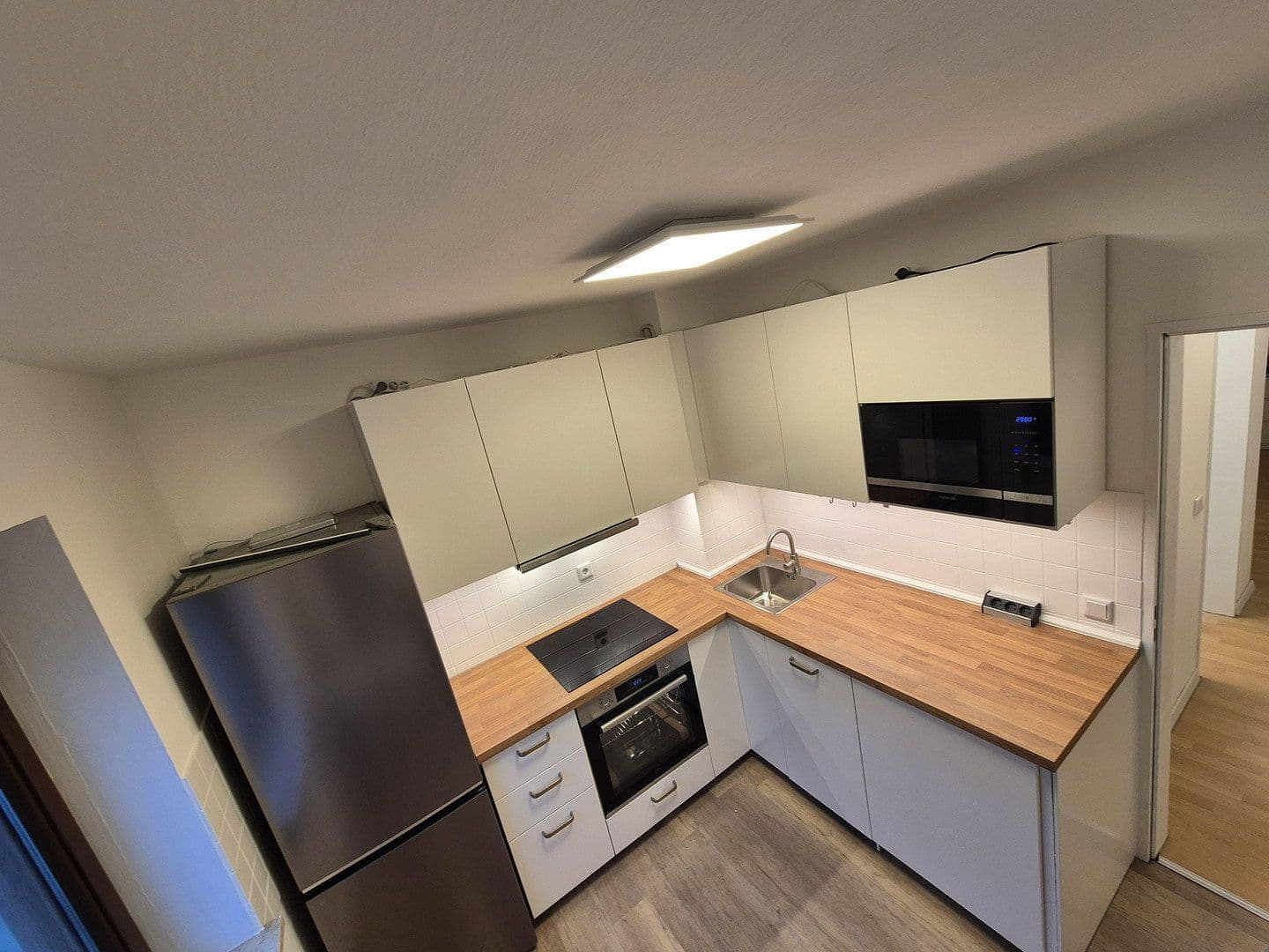 Pronájem bytu 1+kk 50 m², Düsseldorferstr. 19, Nürnberg, Bavorsko Pronájem bytu 1+kk 50 m², Düsseldorferstr. 19, Nürnberg, Bavorsko