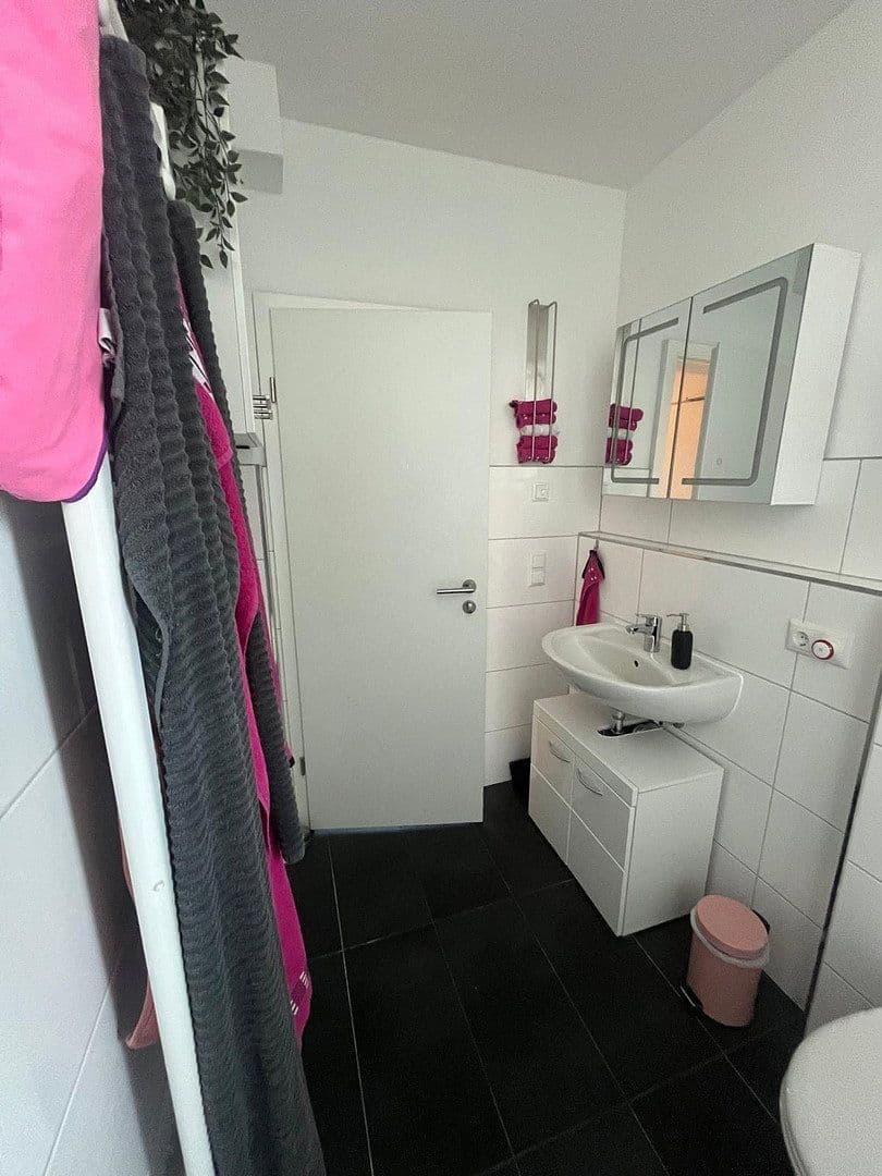 Pronájem bytu 2+1 69 m², Bad Bramstedt, Šlesvicko-Holštýnsko Pronájem bytu 2+1 69 m², Bad Bramstedt, Šlesvicko-Holštýnsko