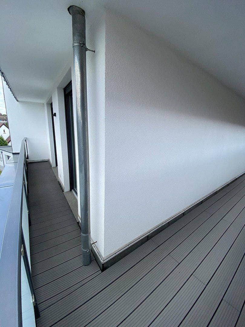 Pronájem bytu 2+kk 75 m², Weyerstraße 45, Solingen, Severní Porýní-Vestfálsko Pronájem bytu 2+kk 75 m², Weyerstraße 45, Solingen, Severní Porýní-Vestfálsko