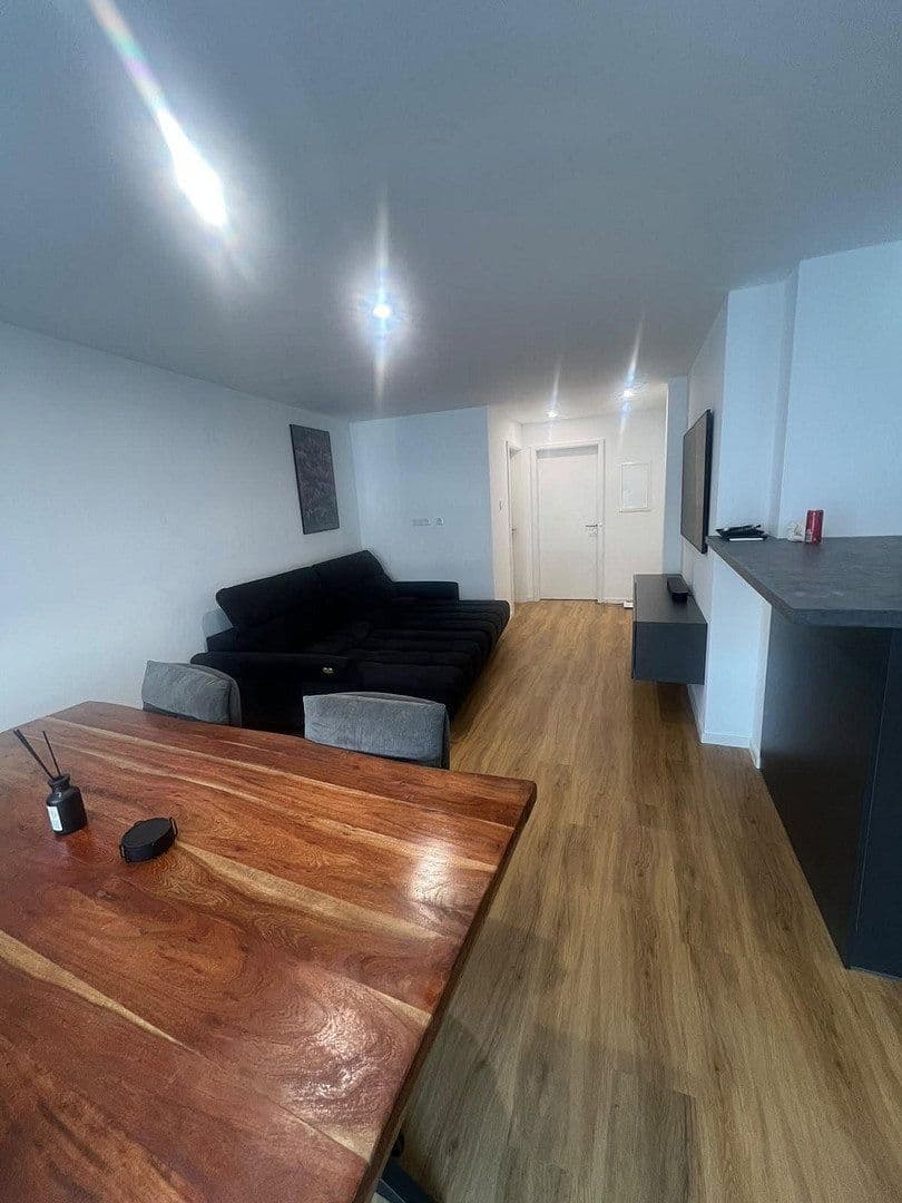 Pronájem bytu 2+kk 75 m², Weyerstraße 45, Solingen, Severní Porýní-Vestfálsko Pronájem bytu 2+kk 75 m², Weyerstraße 45, Solingen, Severní Porýní-Vestfálsko