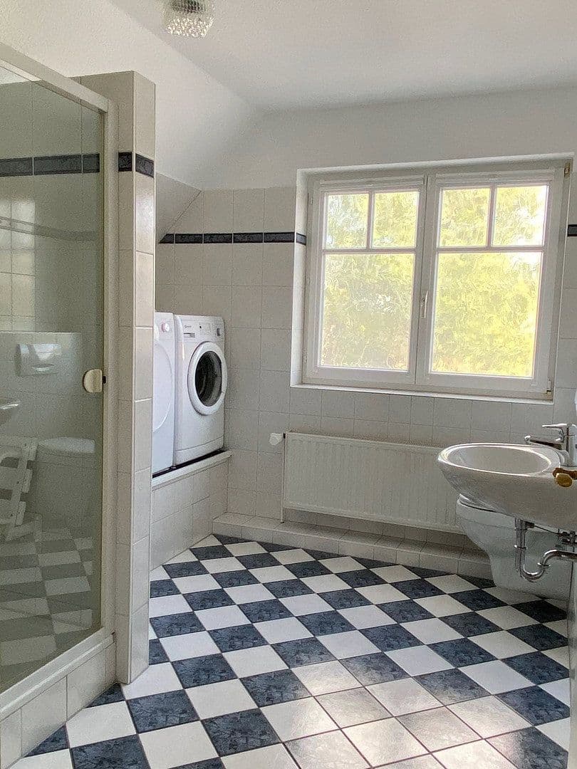 Prodej domu 157 m², pozemek 634 m², Halstenbek, Šlesvicko-Holštýnsko Prodej domu 157 m², pozemek 634 m², Halstenbek, Šlesvicko-Holštýnsko