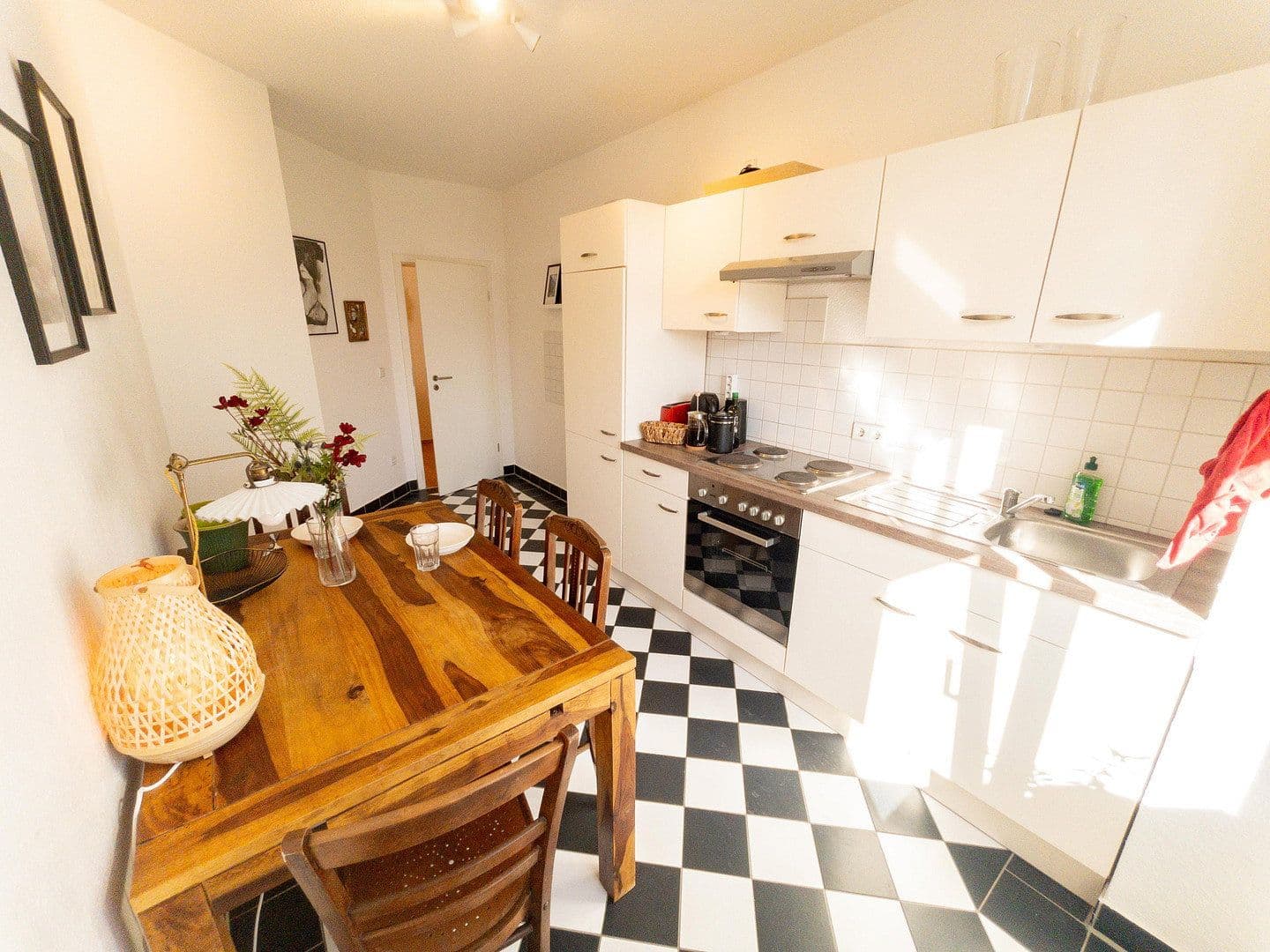 Pronájem bytu 2+1 70 m², Breitenfelderstraße 22, Leipzig, Sasko Pronájem bytu 2+1 70 m², Breitenfelderstraße 22, Leipzig, Sasko