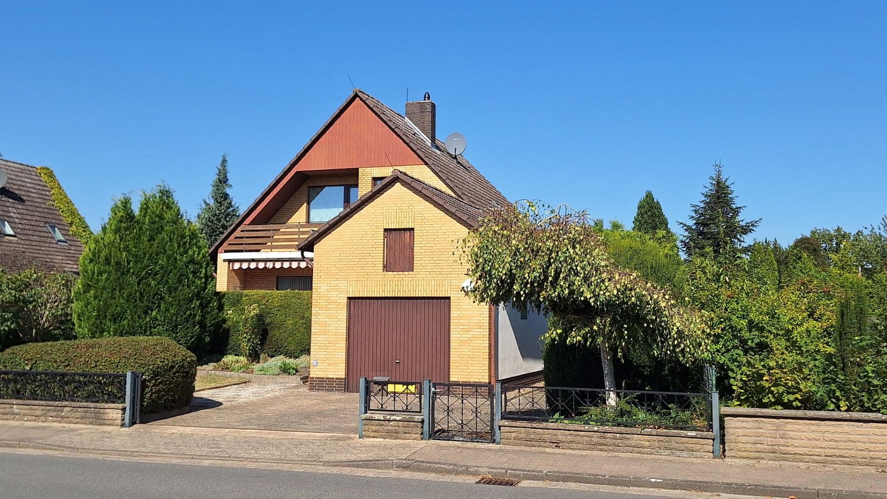 Prodej domu 136 m², pozemek 730 m², Schwülper, Dolní Sasko Prodej domu 136 m², pozemek 730 m², Schwülper, Dolní Sasko