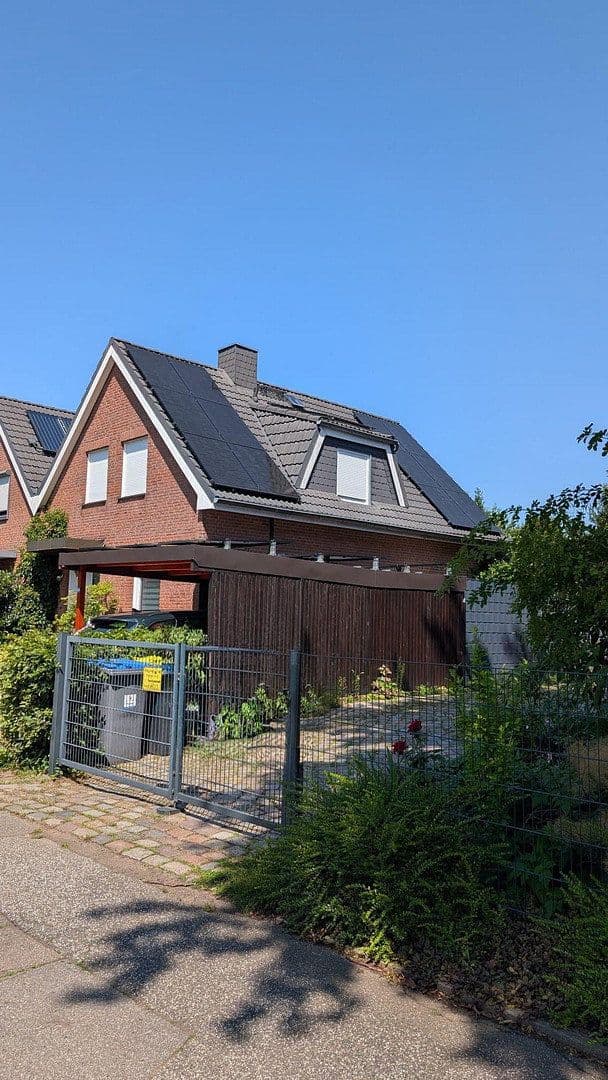 Prodej domu 114 m², pozemek 312 m², Hamburg, Hamburg Prodej domu 114 m², pozemek 312 m², Hamburg, Hamburg
