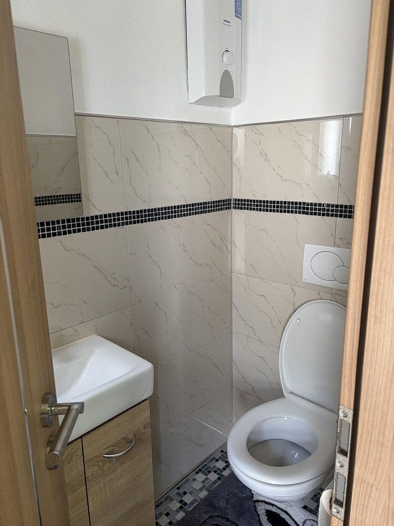 Prodej domu 121 m², pozemek 216 m², Mainaschaff, Bavorsko Prodej domu 121 m², pozemek 216 m², Mainaschaff, Bavorsko