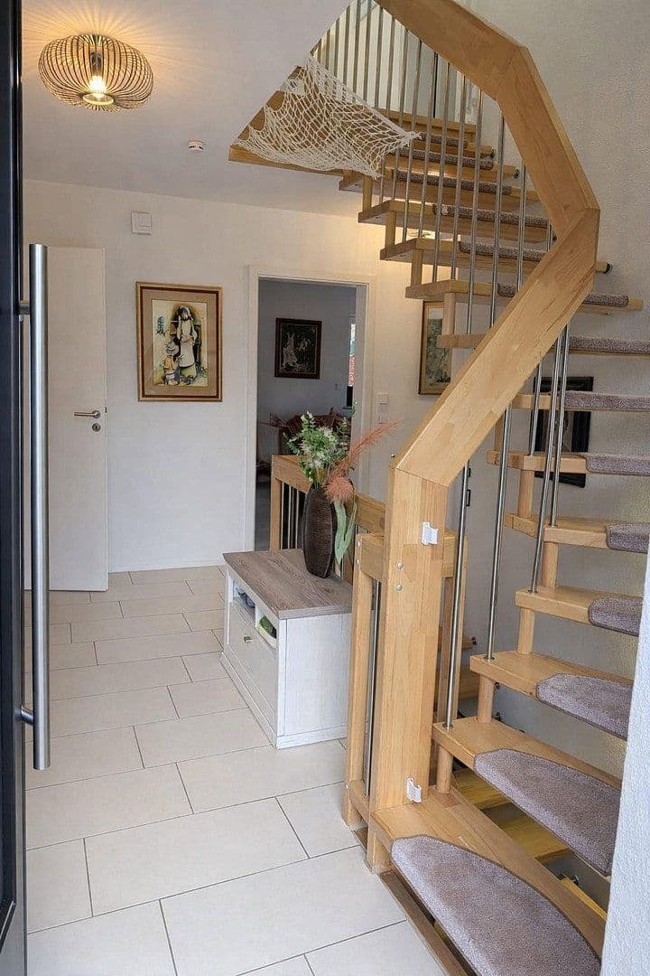 Prodej domu 165 m², pozemek 878 m², Kirchseeon, Bavorsko Prodej domu 165 m², pozemek 878 m², Kirchseeon, Bavorsko