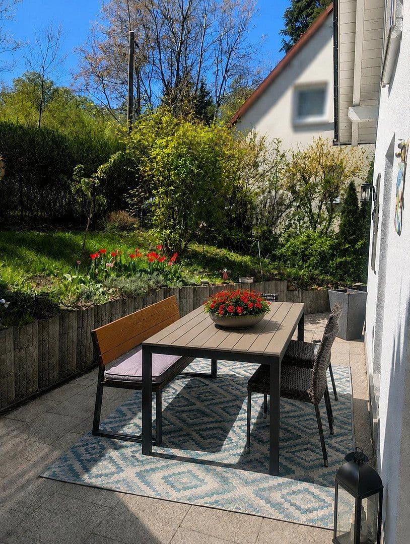 Prodej domu 165 m², pozemek 878 m², Kirchseeon, Bavorsko Prodej domu 165 m², pozemek 878 m², Kirchseeon, Bavorsko