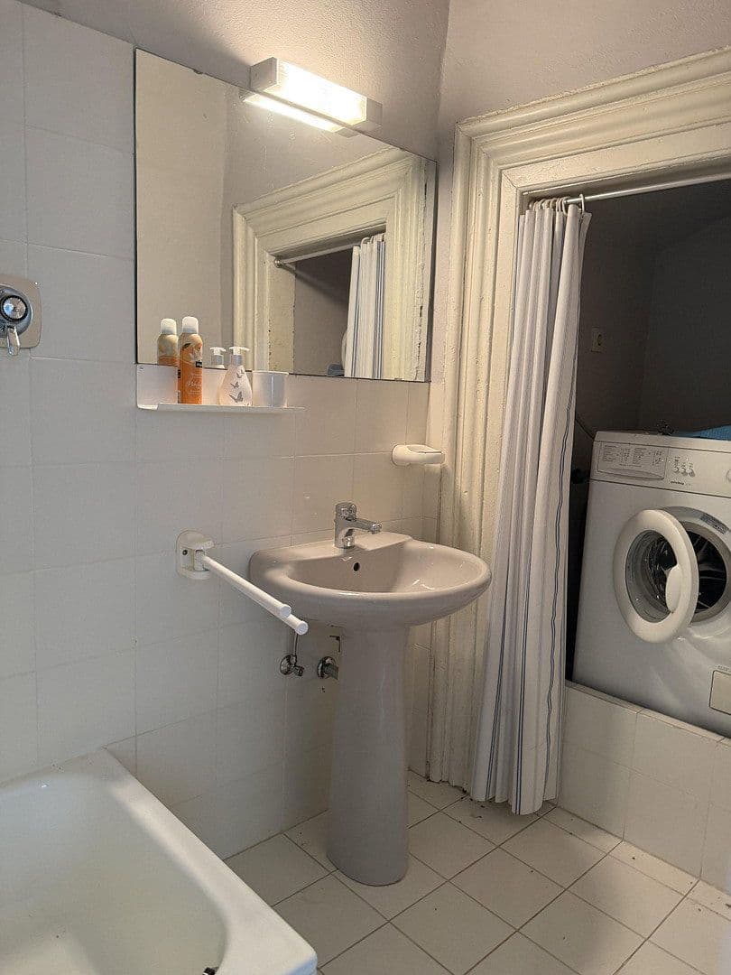 Prodej domu 720 m², pozemek 5.000 m², Borgentreich, Severní Porýní-Vestfálsko Prodej domu 720 m², pozemek 5.000 m², Borgentreich, Severní Porýní-Vestfálsko