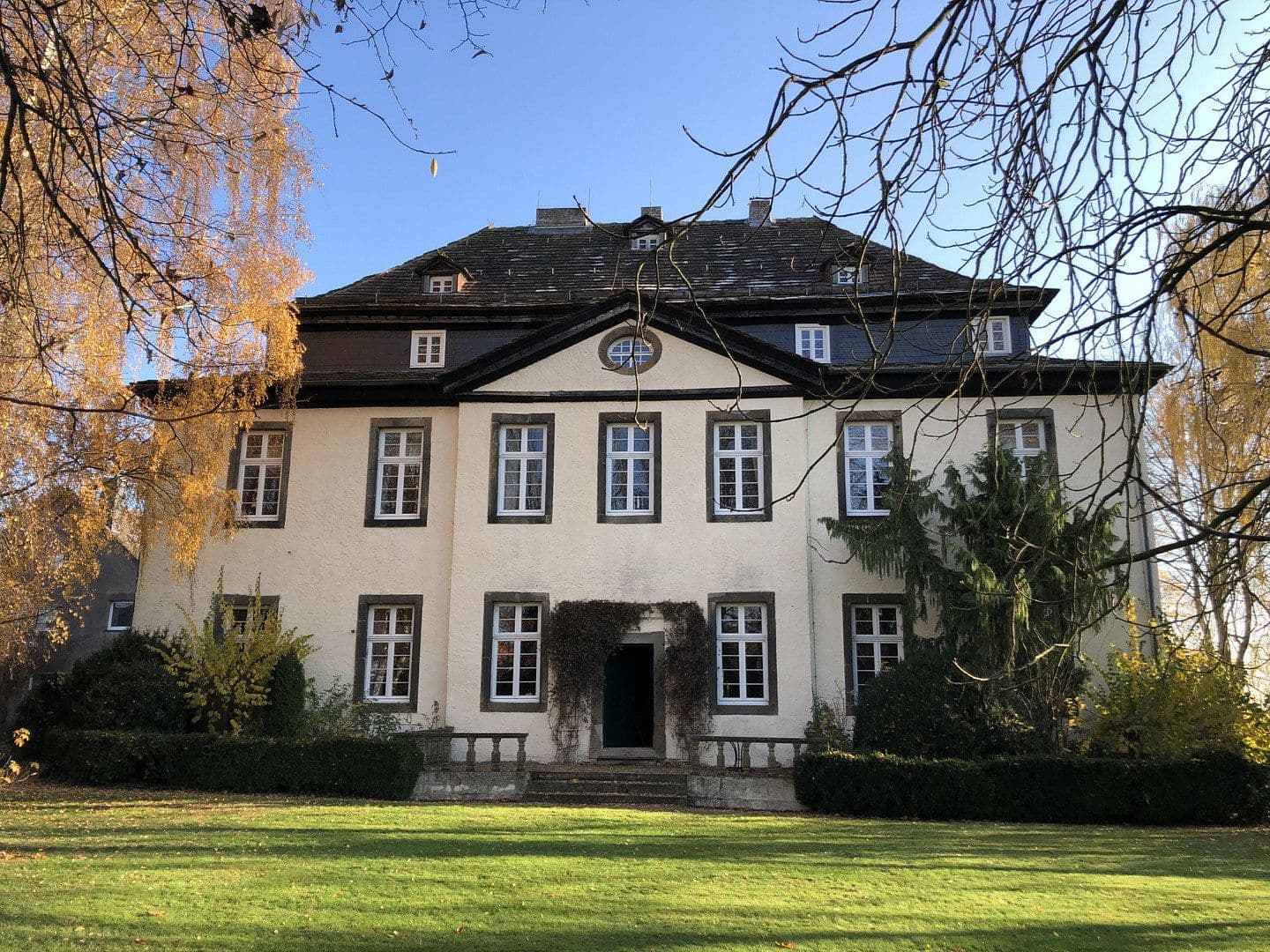Prodej domu 720 m², pozemek 5.000 m², Borgentreich, Severní Porýní-Vestfálsko Prodej domu 720 m², pozemek 5.000 m², Borgentreich, Severní Porýní-Vestfálsko