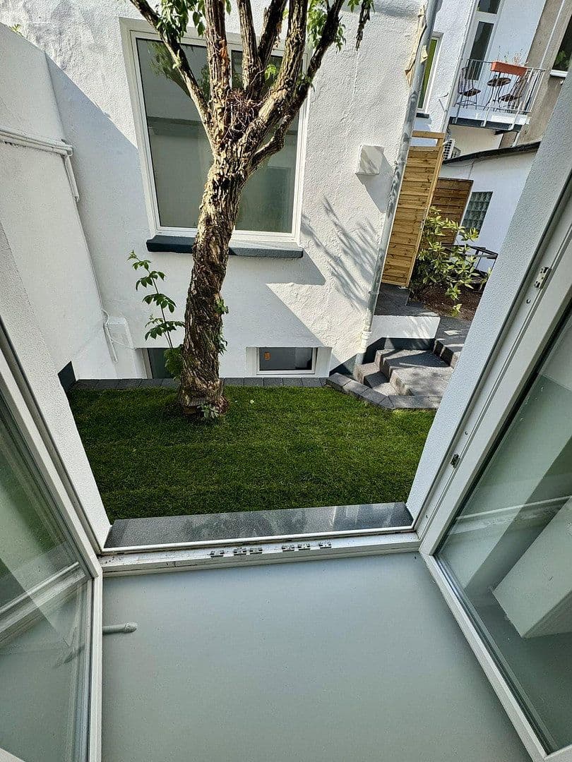 Pronájem bytu 2+1 65 m², Birkenstraße 149, Düsseldorf, Severní Porýní-Vestfálsko Pronájem bytu 2+1 65 m², Birkenstraße 149, Düsseldorf, Severní Porýní-Vestfálsko