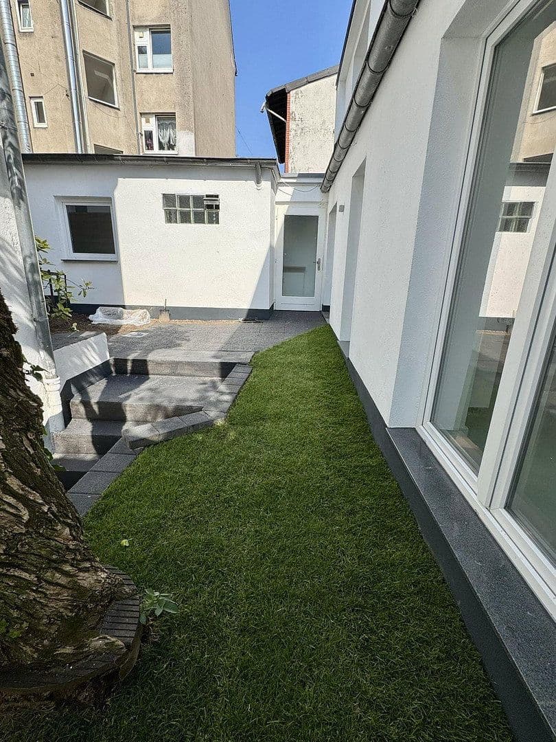 Pronájem bytu 2+1 65 m², Birkenstraße 149, Düsseldorf, Severní Porýní-Vestfálsko Pronájem bytu 2+1 65 m², Birkenstraße 149, Düsseldorf, Severní Porýní-Vestfálsko