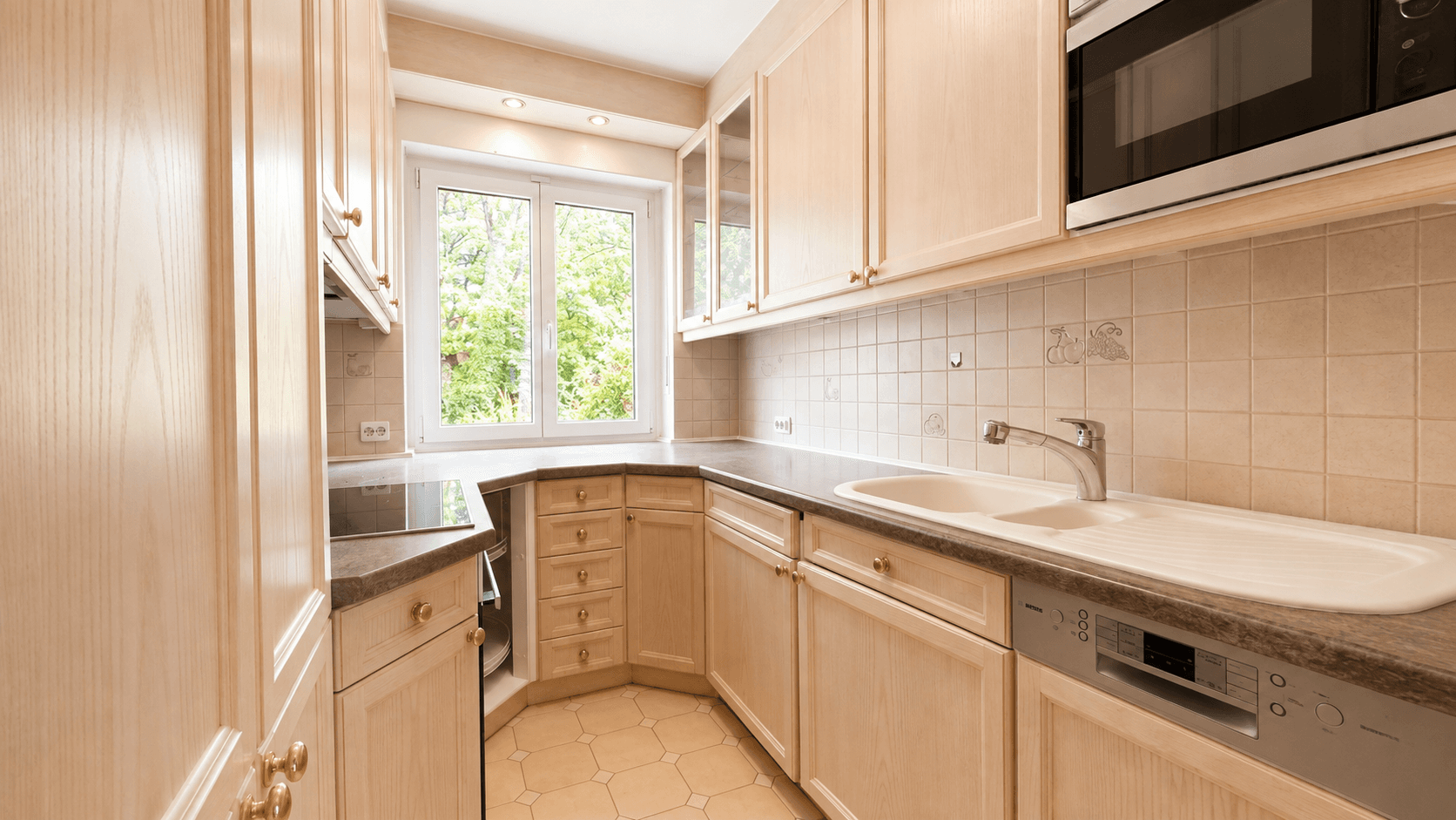 Prodej bytu 3+1 68 m², Sigererstr. 21, München, Bavorsko Prodej bytu 3+1 68 m², Sigererstr. 21, München, Bavorsko