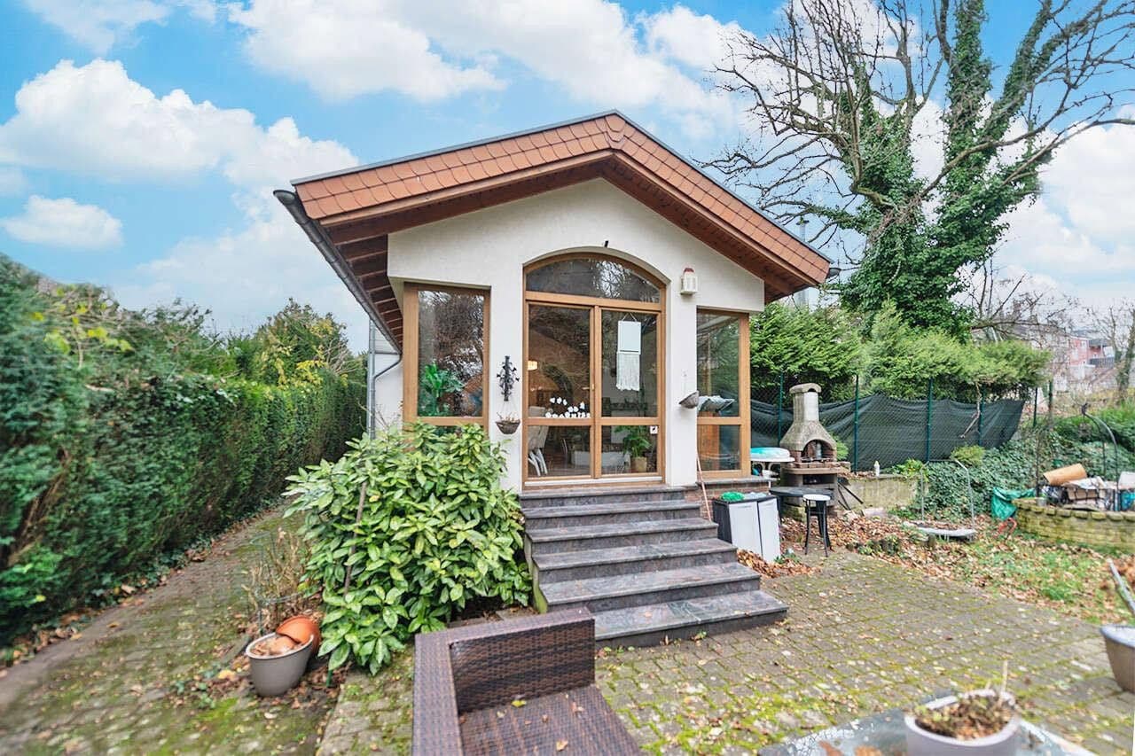 Prodej domu 250 m², pozemek 619 m², Cáchy, Severní Porýní-Vestfálsko Prodej domu 250 m², pozemek 619 m², Cáchy, Severní Porýní-Vestfálsko