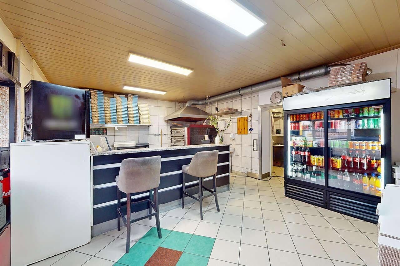 Prodej domu 250 m², pozemek 619 m², Cáchy, Severní Porýní-Vestfálsko Prodej domu 250 m², pozemek 619 m², Cáchy, Severní Porýní-Vestfálsko