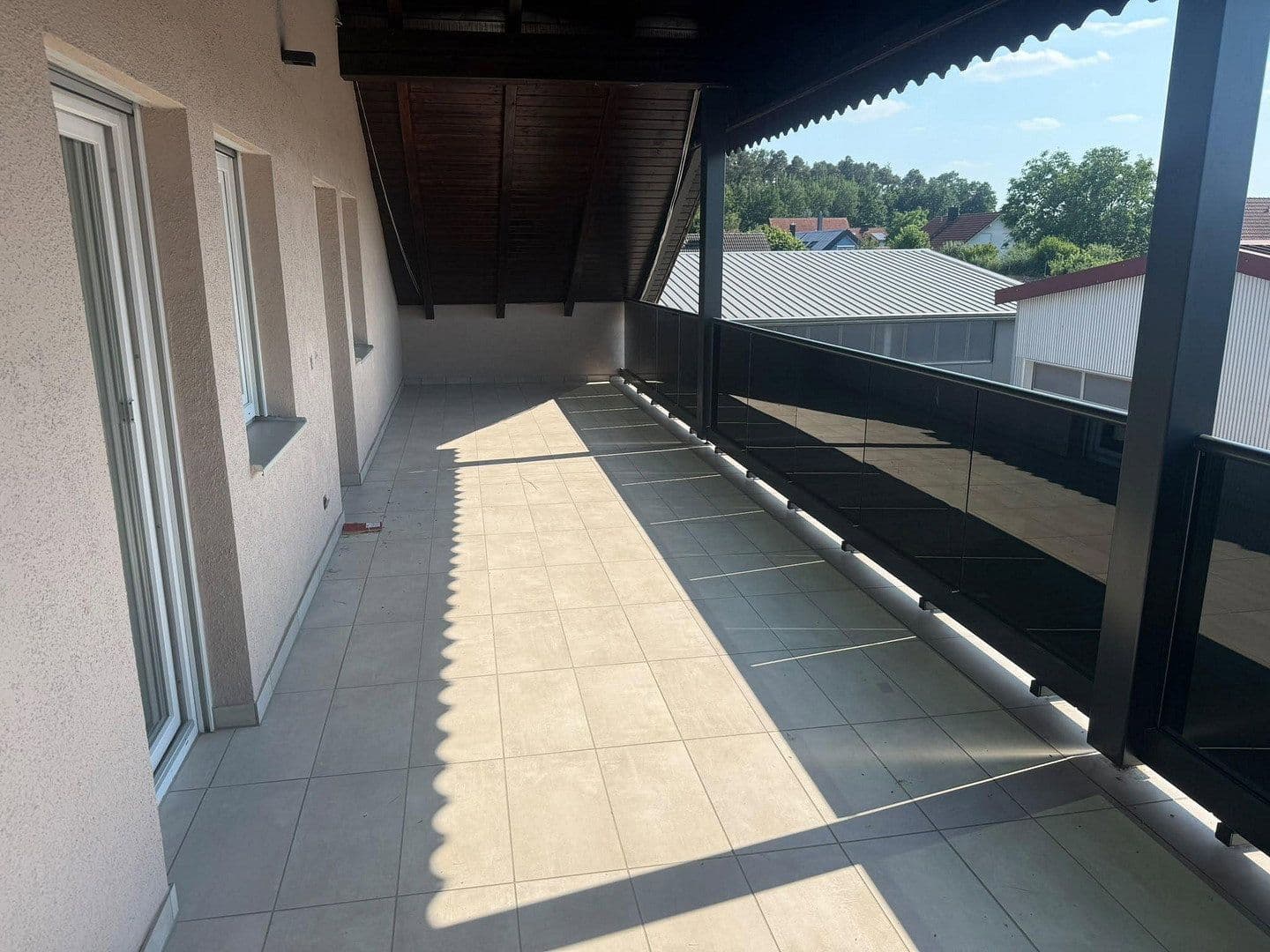 Pronájem bytu 3+1 130 m², Am Antoniweiher 4, Oberreichenbach, Bavorsko Pronájem bytu 3+1 130 m², Am Antoniweiher 4, Oberreichenbach, Bavorsko