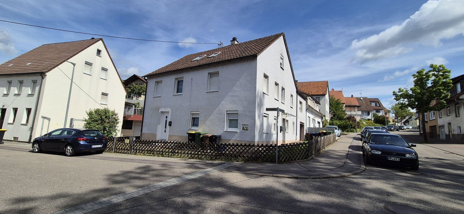 Prodej domu 200 m², pozemek 262 m², Illingen, Bádensko-Württembersko Prodej domu 200 m², pozemek 262 m², Illingen, Bádensko-Württembersko