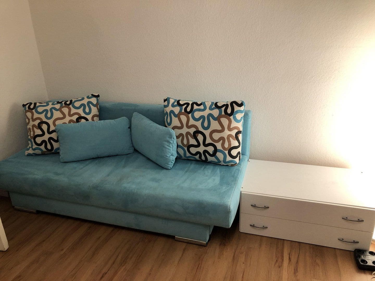 Pronájem bytu 1+1 37 m², Berlin-Steglitz, Berlín Pronájem bytu 1+1 37 m², Berlin-Steglitz, Berlín