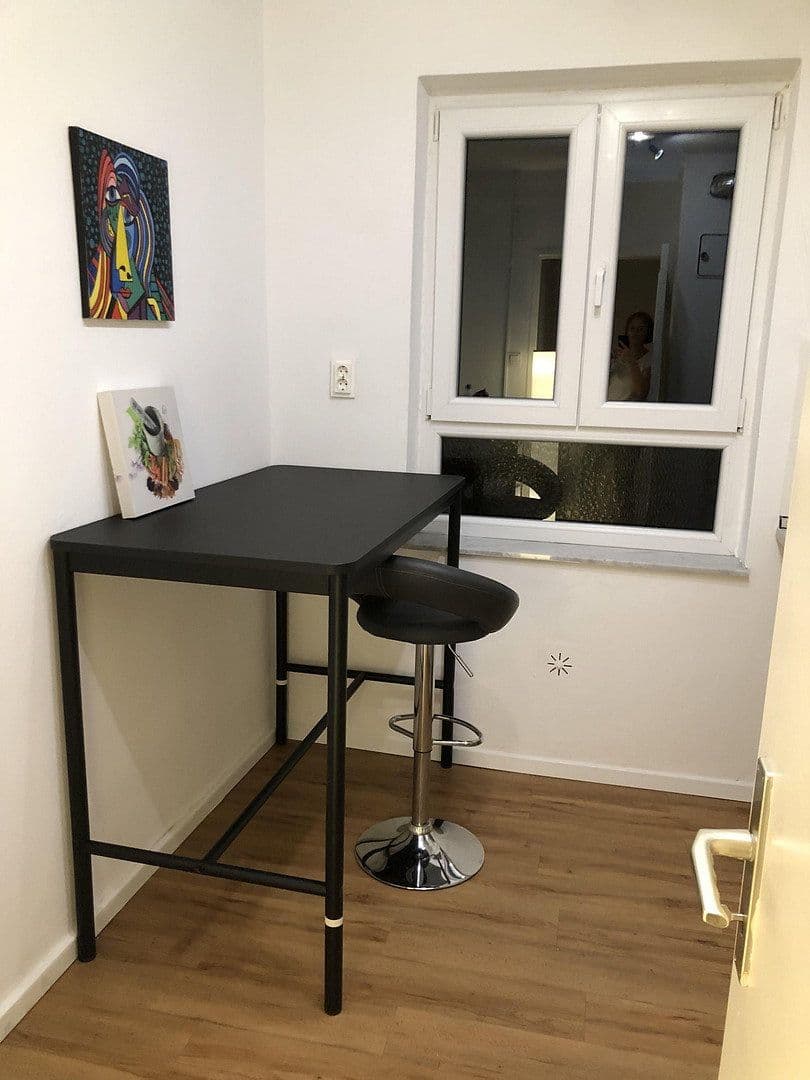 Pronájem bytu 1+1 37 m², Berlin-Steglitz, Berlín Pronájem bytu 1+1 37 m², Berlin-Steglitz, Berlín