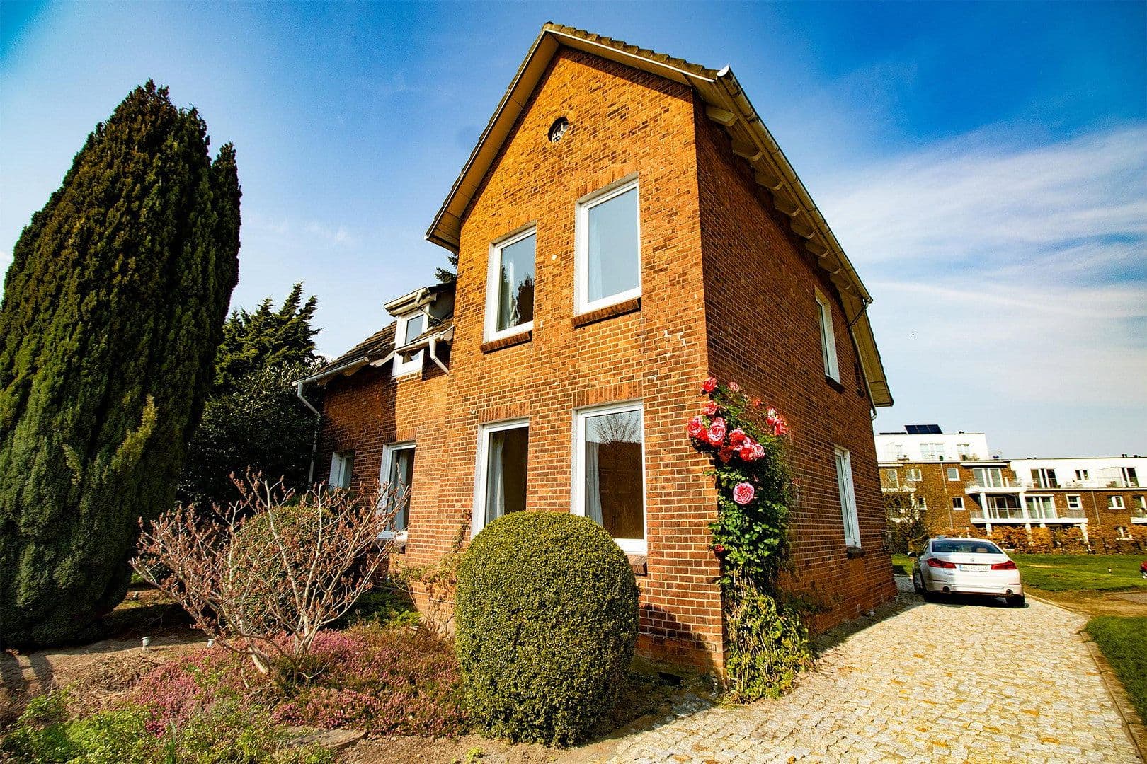 Prodej domu 136 m², pozemek 408 m², Teichstraße 7, Wentorf bei Hamburg, Šlesvicko-Holštýnsko Prodej domu 136 m², pozemek 408 m², Teichstraße 7, Wentorf bei Hamburg, Šlesvicko-Holštýnsko