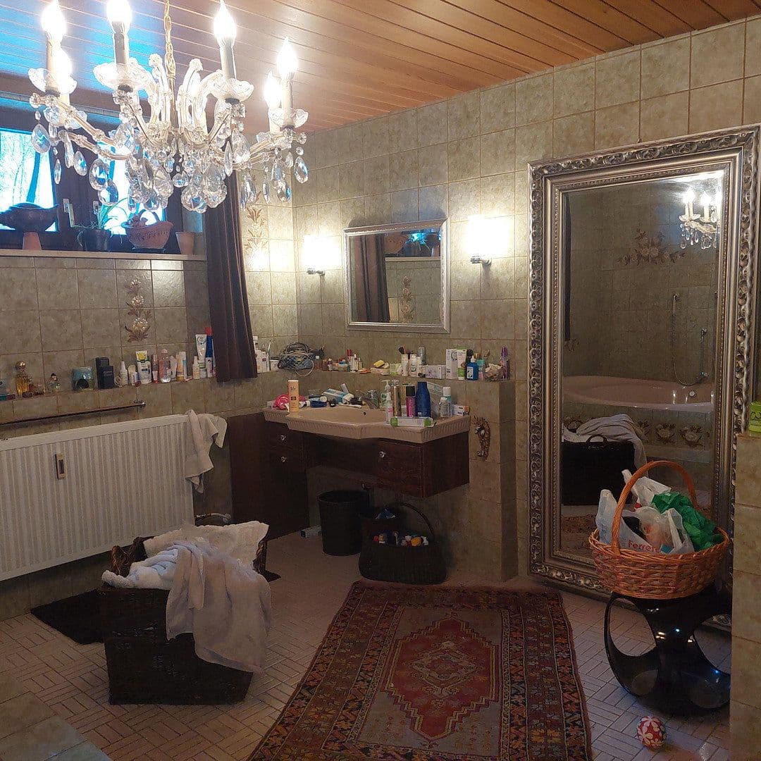 Prodej domu 436 m², pozemek 2.945 m², Warmensteinach, Bavorsko Prodej domu 436 m², pozemek 2.945 m², Warmensteinach, Bavorsko