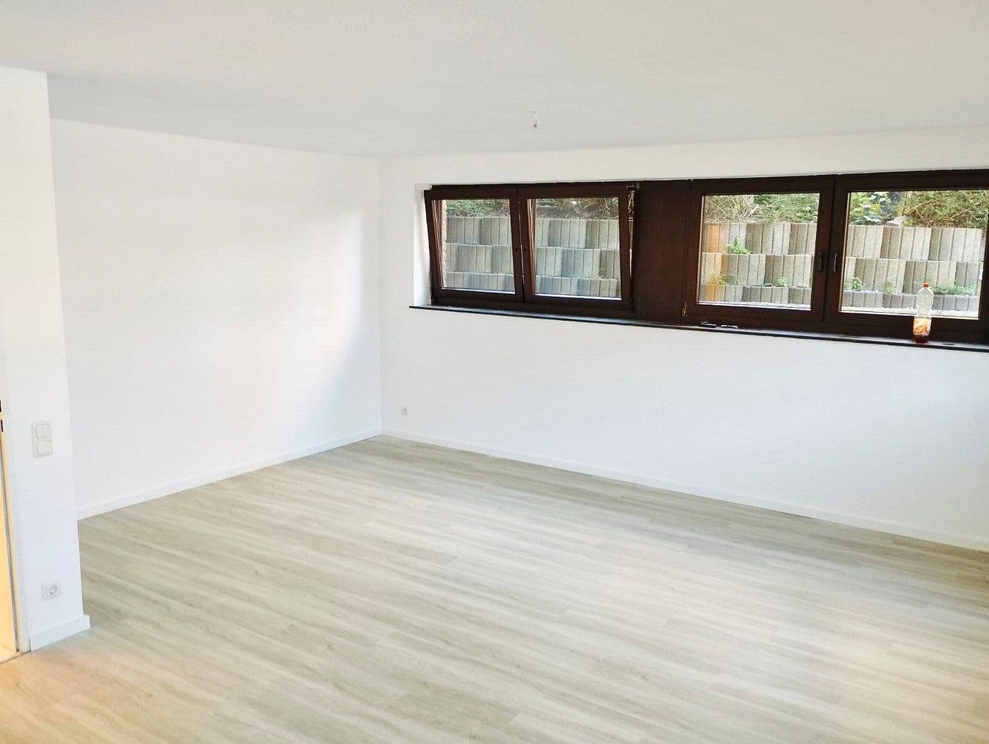 Pronájem bytu 2+1 66 m², Horbacher Straße 333, Cáchy, Severní Porýní-Vestfálsko Pronájem bytu 2+1 66 m², Horbacher Straße 333, Cáchy, Severní Porýní-Vestfálsko