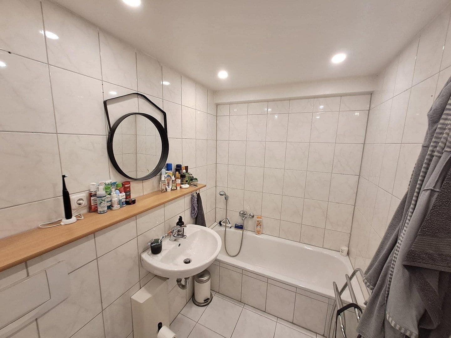 Pronájem bytu 2+1 66 m², Horbacher Straße 333, Cáchy, Severní Porýní-Vestfálsko Pronájem bytu 2+1 66 m², Horbacher Straße 333, Cáchy, Severní Porýní-Vestfálsko