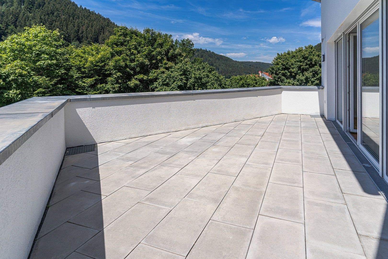 Pronájem bytu 4+kk 145 m², Unterer Welzberg 30, Calw, Bádensko-Württembersko Pronájem bytu 4+kk 145 m², Unterer Welzberg 30, Calw, Bádensko-Württembersko