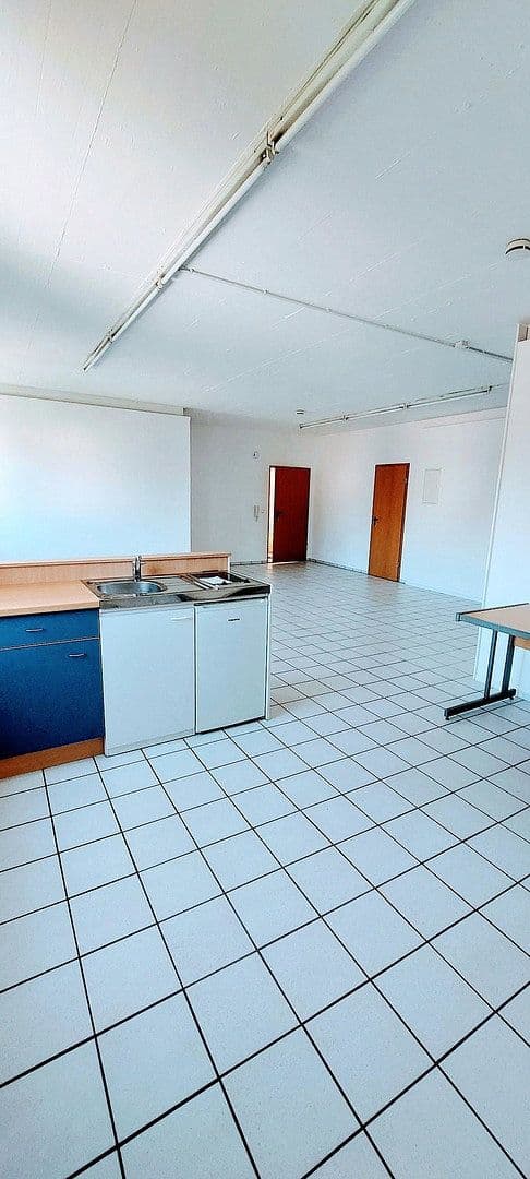 Pronájem kanceláře 58 m², Tratmoos 22, Niederneuching / Wolfsleben, Bavorsko Pronájem kanceláře 58 m², Tratmoos 22, Niederneuching / Wolfsleben, Bavorsko