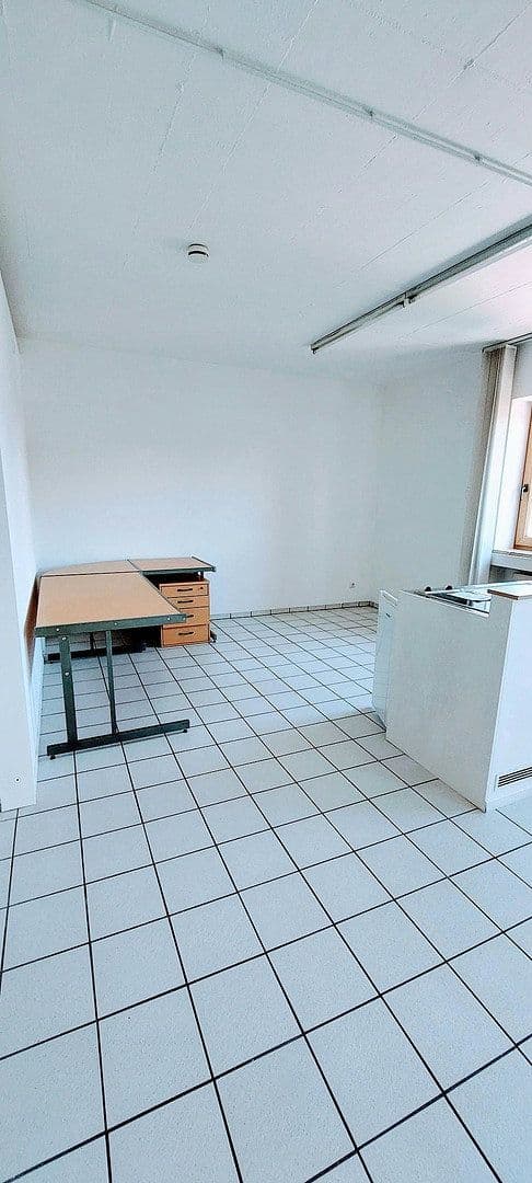 Pronájem kanceláře 58 m², Tratmoos 22, Niederneuching / Wolfsleben, Bavorsko Pronájem kanceláře 58 m², Tratmoos 22, Niederneuching / Wolfsleben, Bavorsko