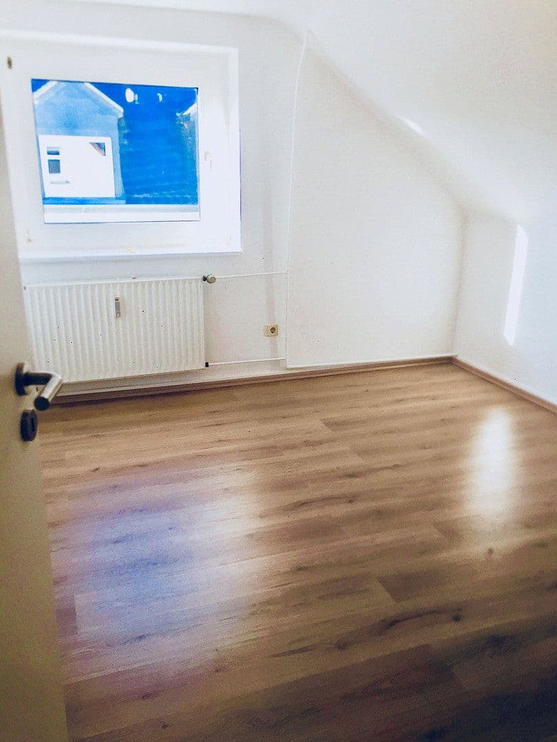 Pronájem bytu 3+1 65 m², Frankfurt am Main, Hessen Pronájem bytu 3+1 65 m², Frankfurt am Main, Hessen