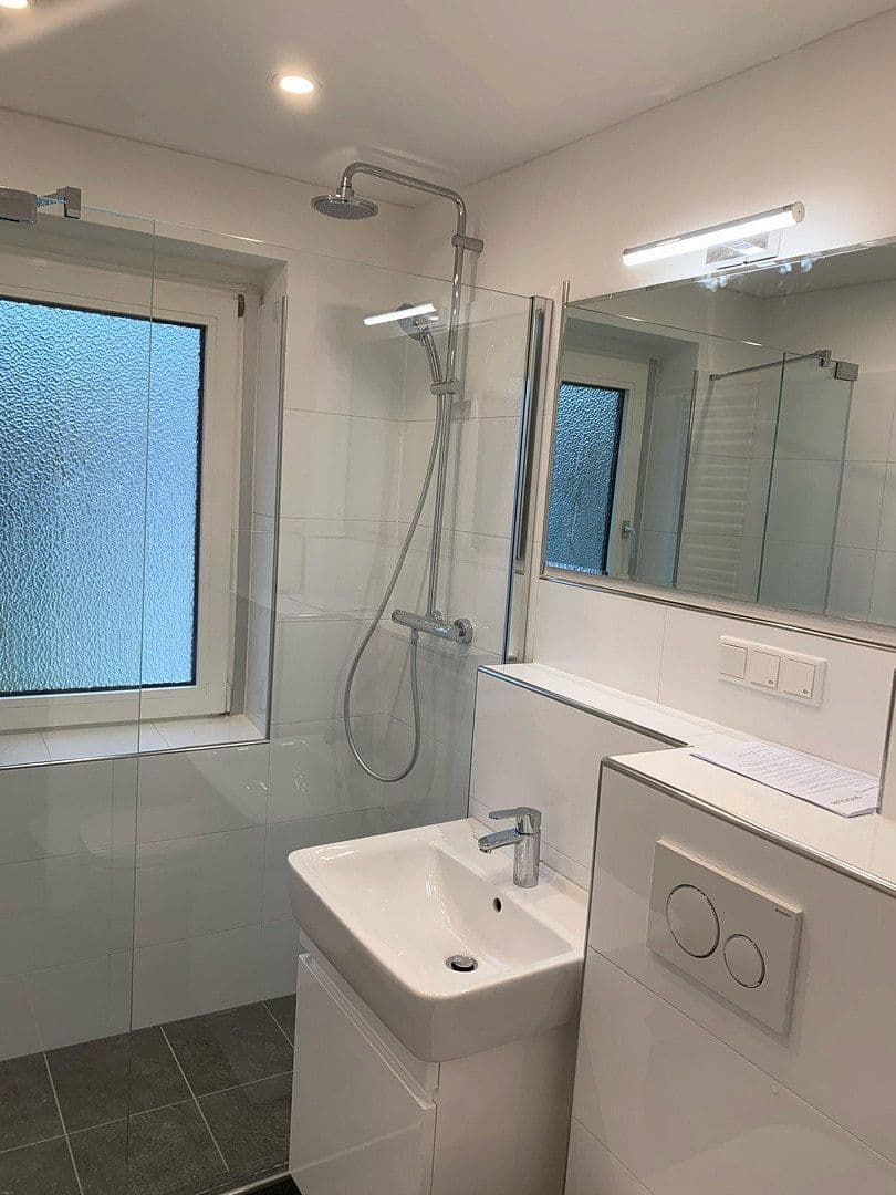 Pronájem bytu 3+1 65 m², Frankfurt am Main, Hessen Pronájem bytu 3+1 65 m², Frankfurt am Main, Hessen