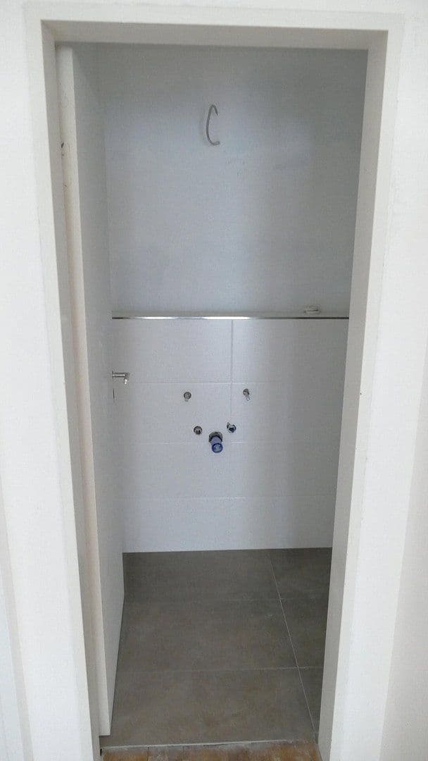 Pronájem bytu 3+1 100 m², Mörsenbroicher Weg, Düsseldorf, Severní Porýní-Vestfálsko Pronájem bytu 3+1 100 m², Mörsenbroicher Weg, Düsseldorf, Severní Porýní-Vestfálsko