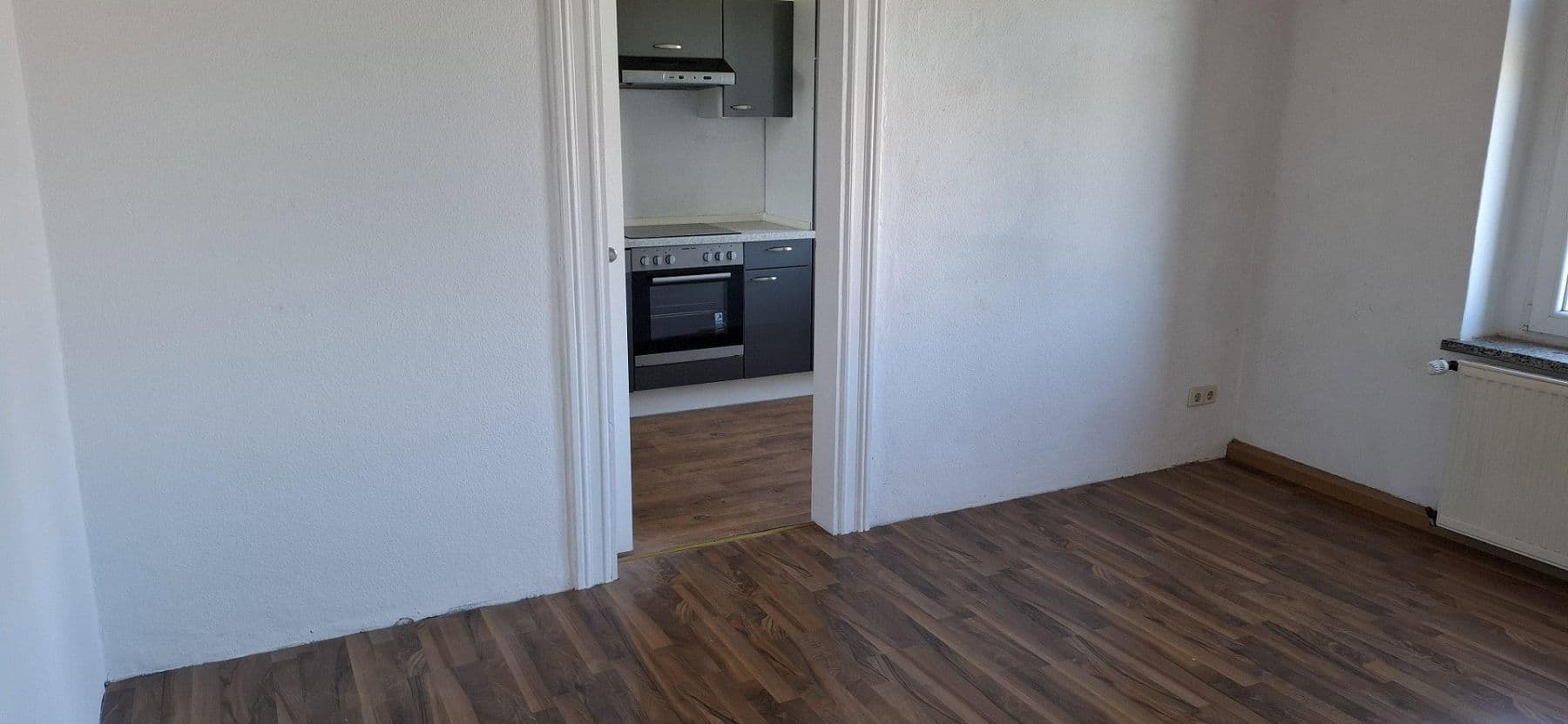 Pronájem bytu 3+1 60 m², Zeitzer-Str. 27, Kretzschau, Sasko-Anhaltsko Pronájem bytu 3+1 60 m², Zeitzer-Str. 27, Kretzschau, Sasko-Anhaltsko