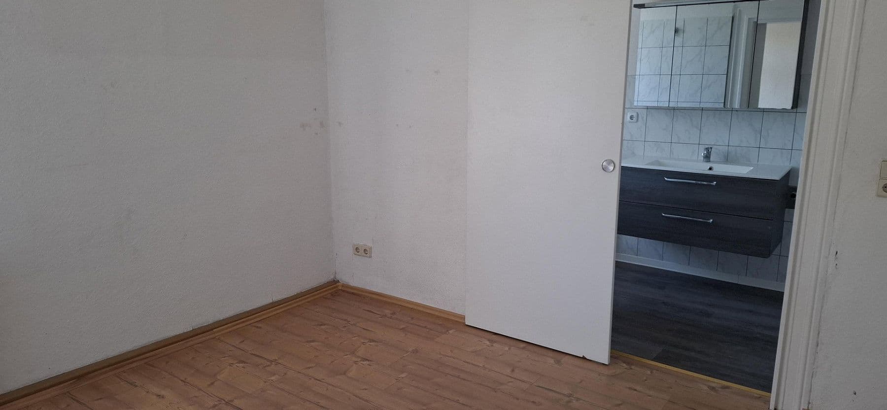 Pronájem bytu 3+1 60 m², Zeitzer-Str. 27, Kretzschau, Sasko-Anhaltsko Pronájem bytu 3+1 60 m², Zeitzer-Str. 27, Kretzschau, Sasko-Anhaltsko