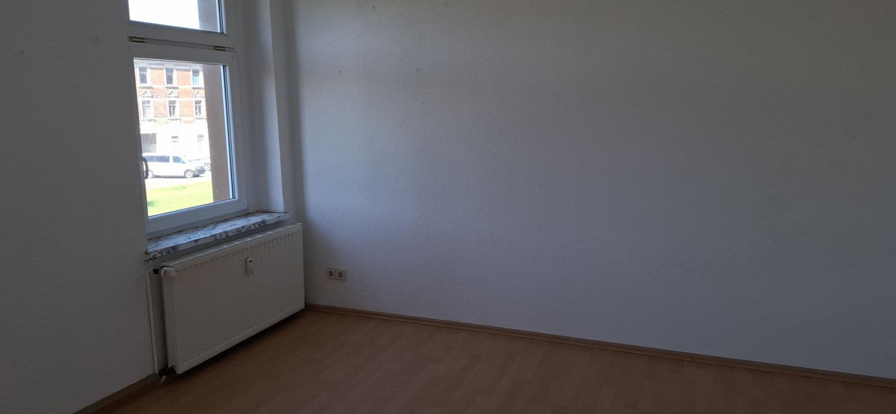 Pronájem bytu 3+1 60 m², Zeitzer-Str. 27, Kretzschau, Sasko-Anhaltsko Pronájem bytu 3+1 60 m², Zeitzer-Str. 27, Kretzschau, Sasko-Anhaltsko