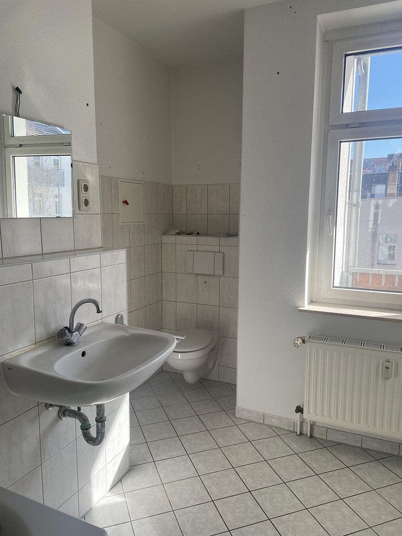 Pronájem bytu 3+1 73 m², Hildegardstr. 40, Leipzig, Sasko Pronájem bytu 3+1 73 m², Hildegardstr. 40, Leipzig, Sasko
