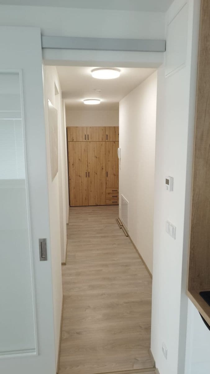 Prodej bytu 2+kk 58 m², Chodská, Trutnov, Královéhradecký kraj Prodej bytu 2+kk 58 m², Chodská, Trutnov, Královéhradecký kraj