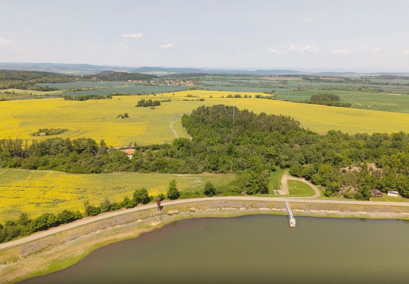 Prodej pozemku 105.000 m², Sadovská, Blatno, Ústecký kraj Prodej pozemku 105.000 m², Sadovská, Blatno, Ústecký kraj