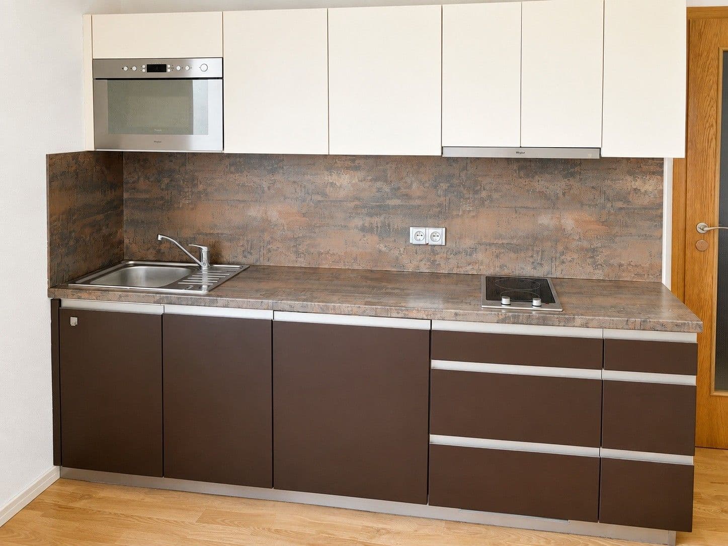 Prodej bytu 1+kk 29 m², Sazovická, Praha, Praha Prodej bytu 1+kk 29 m², Sazovická, Praha, Praha