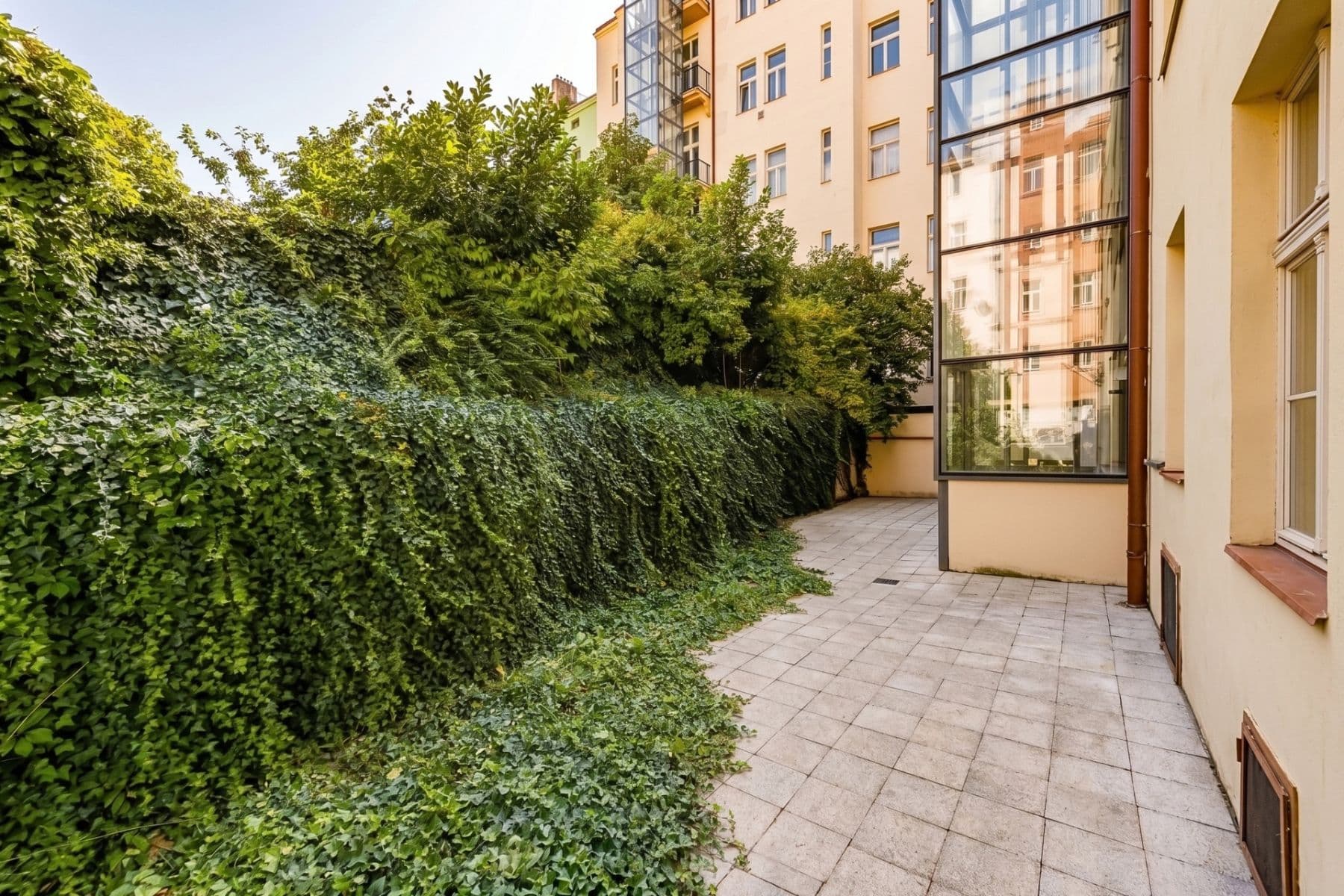 Prodej bytu 2+kk 51 m², Chodská, Praha, Praha Prodej bytu 2+kk 51 m², Chodská, Praha, Praha