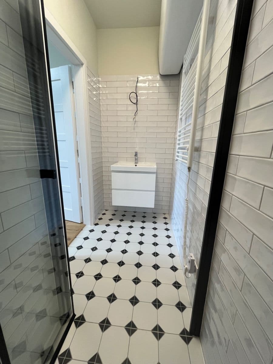 Pronájem nebytového prostoru 40 m², U Vysočanského pivovaru, Praha, Praha Pronájem nebytového prostoru 40 m², U Vysočanského pivovaru, Praha, Praha
