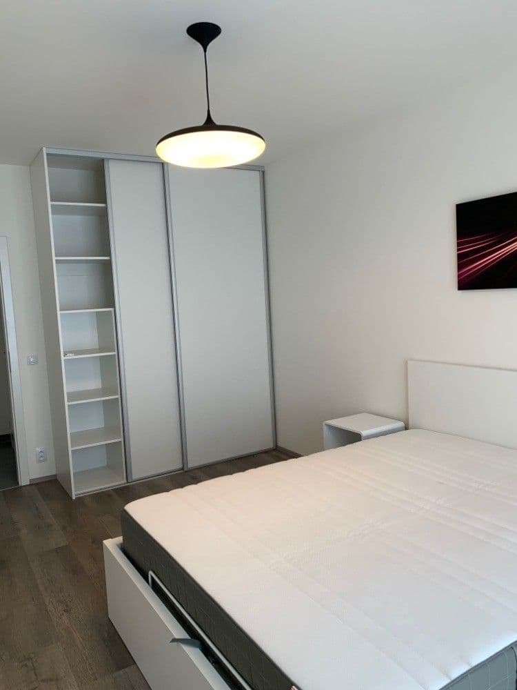 Pronájem bytu 2+kk 56 m², Nekvasilova, Praha, Praha Pronájem bytu 2+kk 56 m², Nekvasilova, Praha, Praha