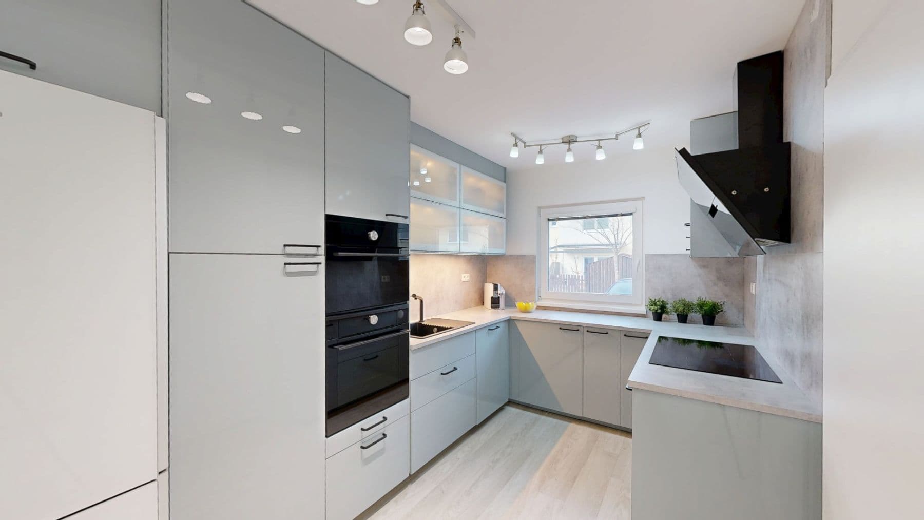 Pronájem domu 120 m², pozemek 60 m², Škvorecká, Úvaly, Středočeský kraj Pronájem domu 120 m², pozemek 60 m², Škvorecká, Úvaly, Středočeský kraj