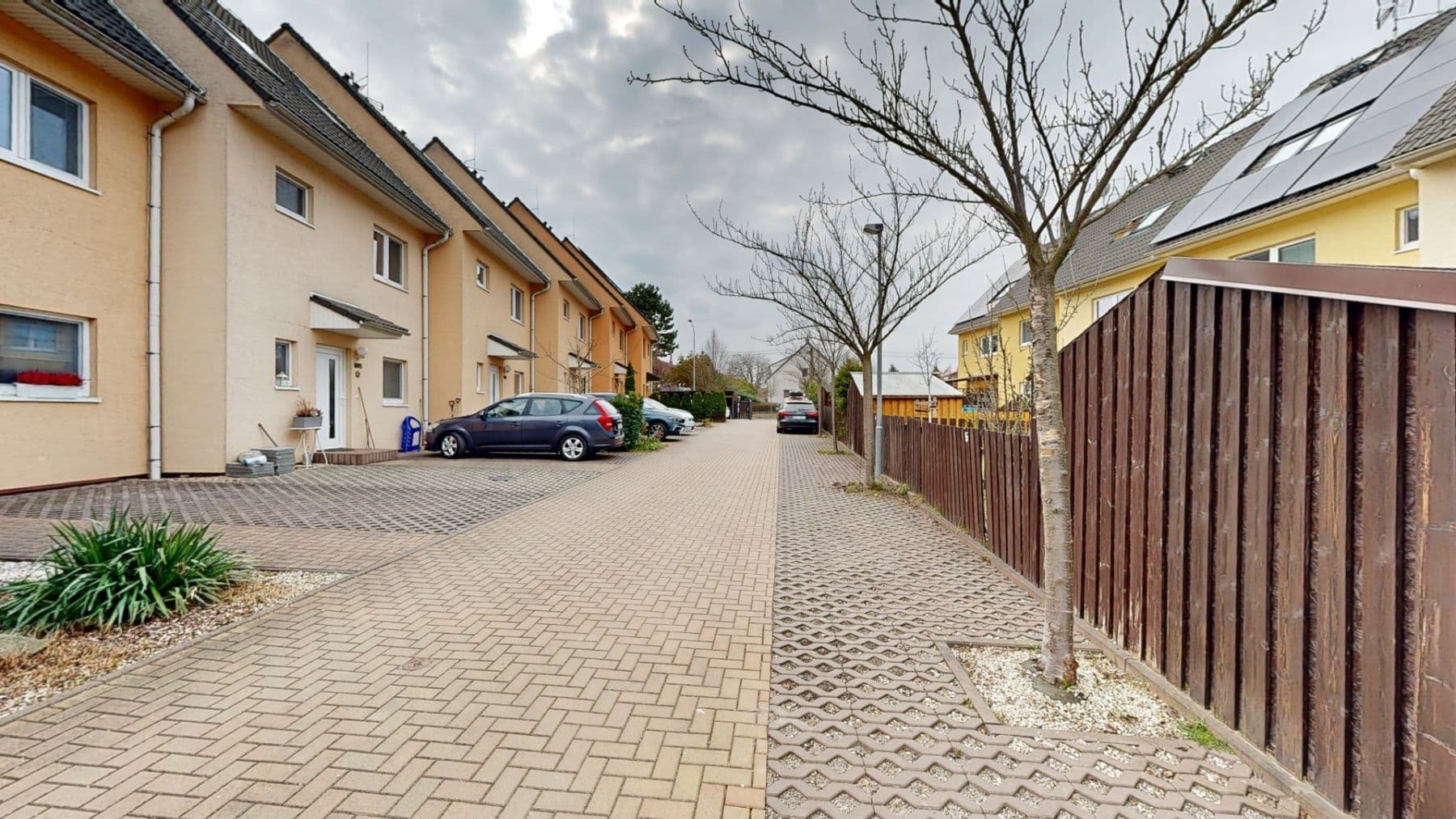 Pronájem domu 120 m², pozemek 60 m², Škvorecká, Úvaly, Středočeský kraj Pronájem domu 120 m², pozemek 60 m², Škvorecká, Úvaly, Středočeský kraj