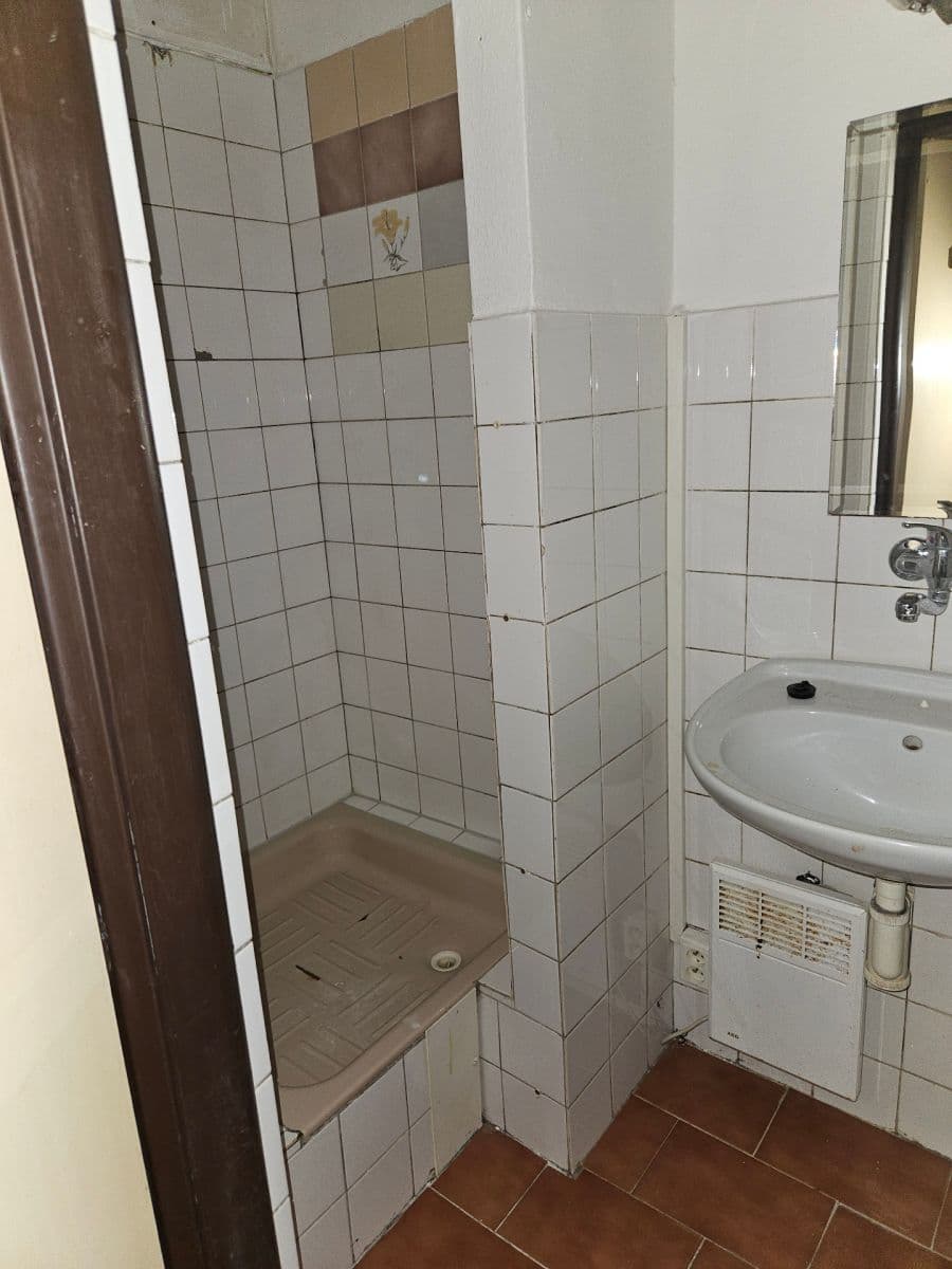 Pronájem nebytového prostoru 70 m², Žerotínova, Praha, Praha Pronájem nebytového prostoru 70 m², Žerotínova, Praha, Praha